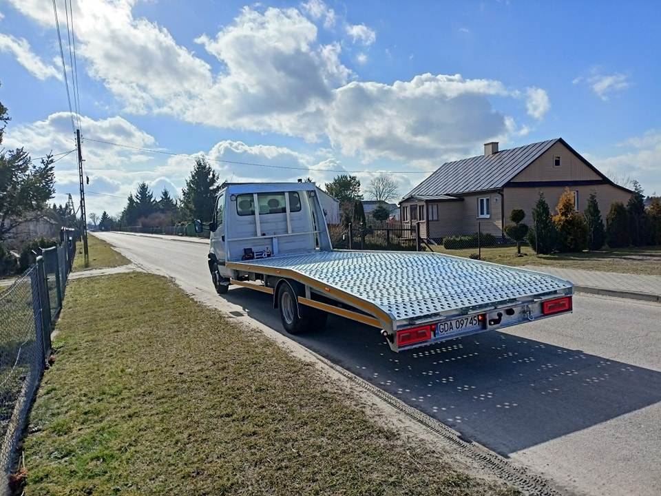 g64